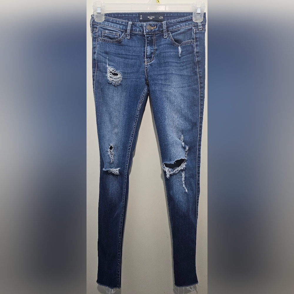 Hollister - Women's Crop Distressed Jeans - Size 0-R - w24